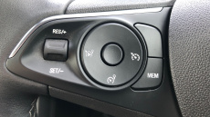 Vauxhall Grandland 1.5 Turbo D SRi 5dr Auto Diesel Hatchback